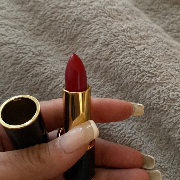 Pat McGrath Labs Luxetrance lipstick-Major Red - Picture 4 of 5